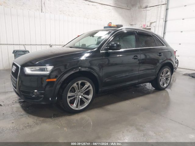 WA1GFCFS0FR003826 Audi Q3 2.0t Premium Plus