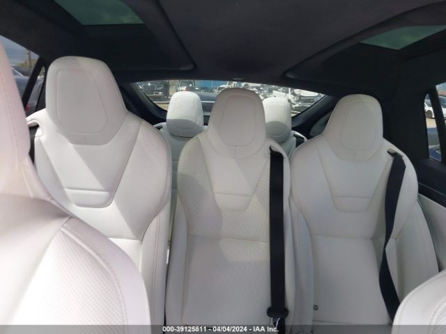 5YJXCAE27HF038070 Tesla Model X 100d/75d/90d