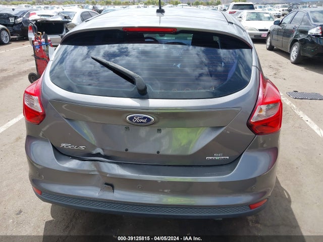 Ford FOCUS SE 2014 1FADP3K2XEL169869 Image 6