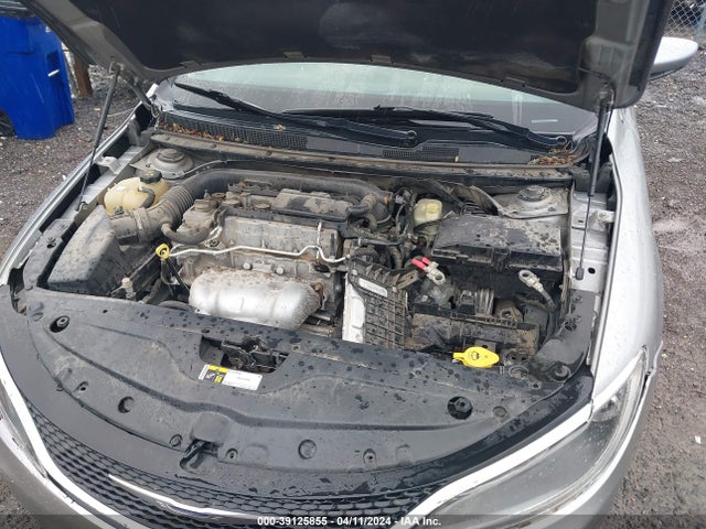 Chrysler 200 Limited 2015 1C3CCCAB2FN591552 Image 10
