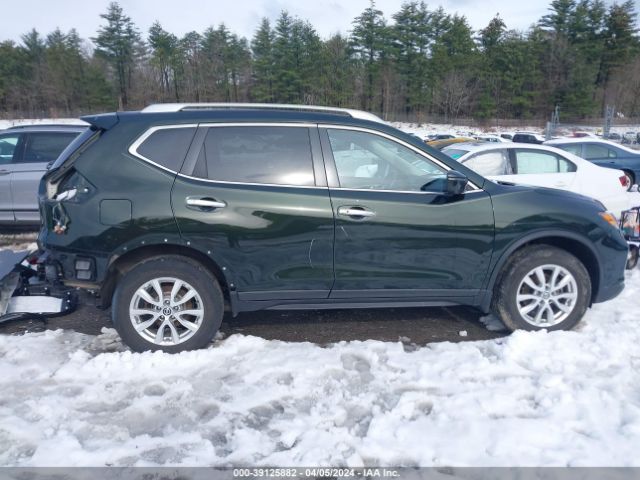 5N1AT2MV0JC831703 Nissan ROGUE SV