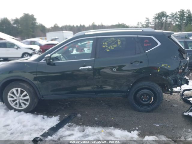 5N1AT2MV0JC831703 Nissan ROGUE SV