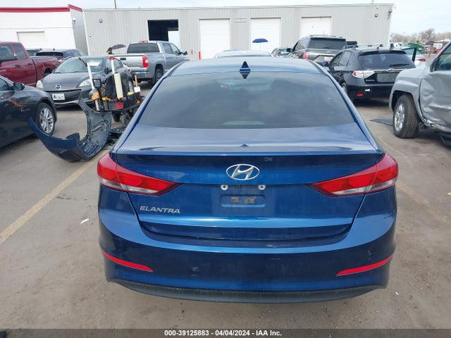 Hyundai Elantra Value Edition 2017 5NPD84LF2HH160347 Image 17