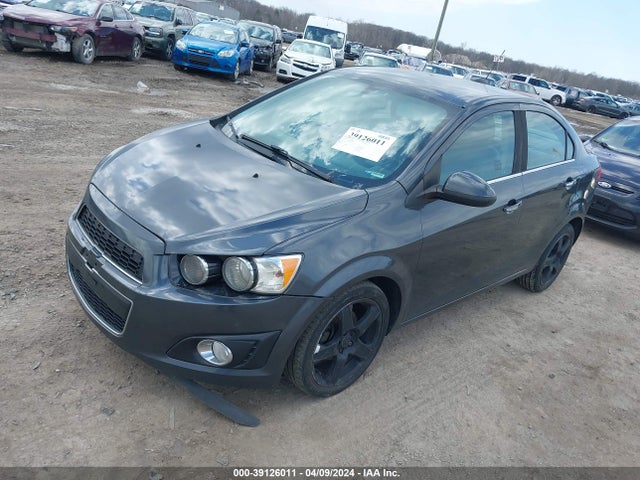 Chevrolet Sonic Ltz Auto 2016 1G1JE5SB6G4135545 Image 2
