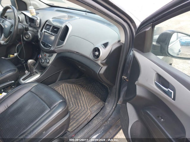 Chevrolet Sonic Ltz Auto 2016 1G1JE5SB6G4135545 Image 5