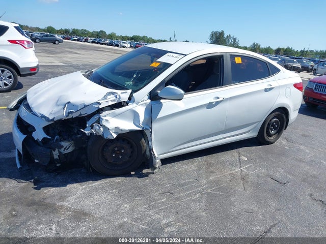 Hyundai Accent Value Edition 2017 KMHCT4AE7HU233685 Image 2