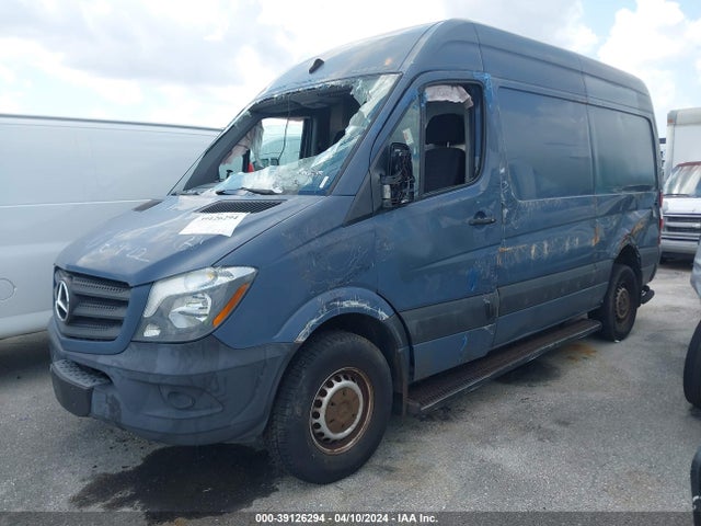 WD3PE7CD5JP647293 Mercedes-Benz Sprinter 2500 Standard Roof V6