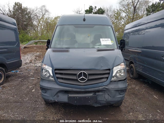 WD3PE7CD5JP640344 Mercedes-Benz Sprinter 2500 Standard Roof V6