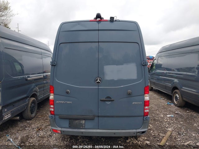 WD3PE7CD5JP640344 Mercedes-Benz Sprinter 2500 Standard Roof V6