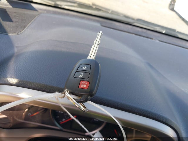 Toyota RAV4 LE 2014 2T3BFREV6EW221086 Image 11