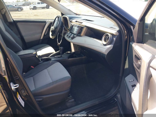Toyota RAV4 LE 2014 2T3BFREV6EW221086 Image 5