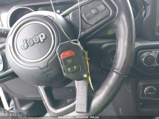 1C4HJXDN6MW740346 Jeep Wrangler Unlimited Sport Altitude 4x4