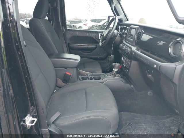 1C4HJXDN6MW740346 Jeep Wrangler Unlimited Sport Altitude 4x4