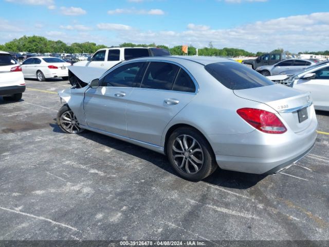 2015 MERCEDES-BENZ C 300 55SWF4JB7FU085654 Photo 2