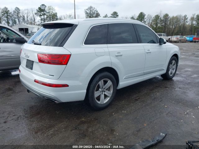 2019 AUDI Q7 WA1LHAF75KD037082 Photo 3