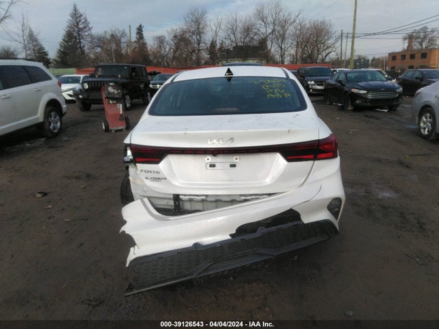 KIA Forte Lxs 2022 3KPF24AD6NE430885 Image 16