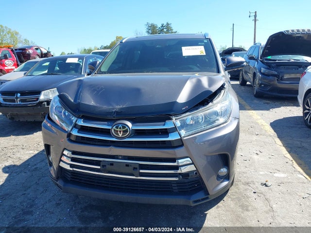Toyota Highlander Limited Platinum 2018 5TDYZRFH5JS237656 Image 6