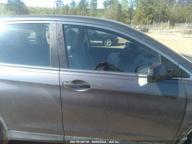 Honda CR-V LX 2015 3CZRM3H32FG707255 Image 12