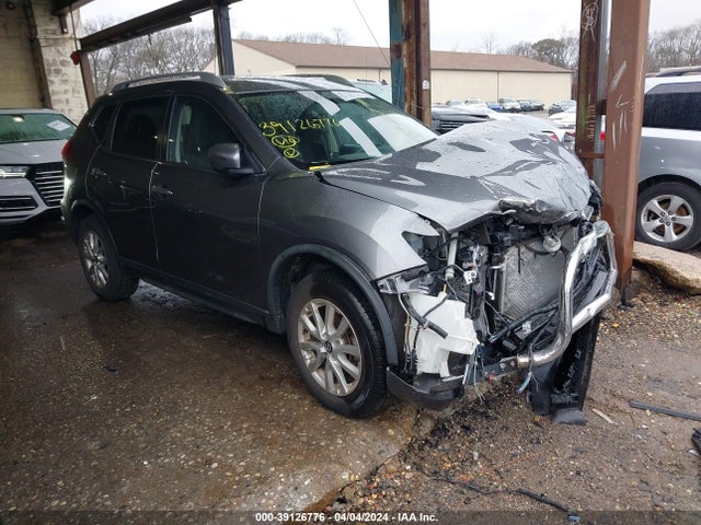 2018 KNMAT2MV7JP611343 main image