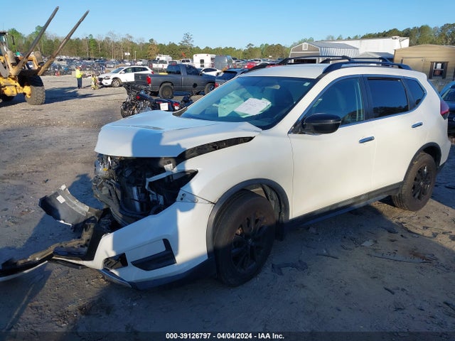Nissan ROGUE SV 2017 5N1AT2MV0HC818735 Image 2