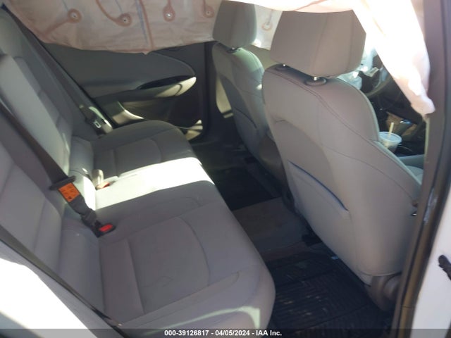Chevrolet Malibu 1fl 2017 1G1ZC5ST7HF253269 Image 8
