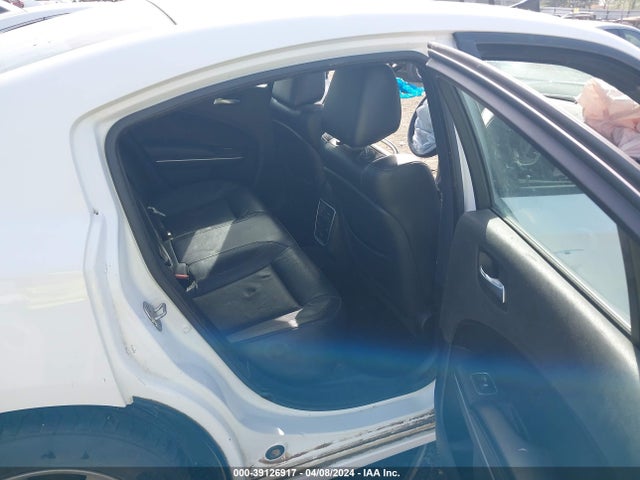 2C3CDXBG7KH661578 Dodge Charger Sxt Rwd