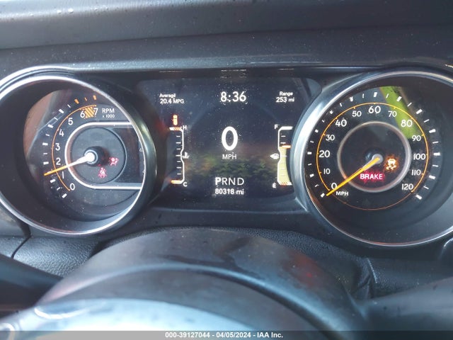 1C4HJXEN1LW128519 Jeep Wrangler Unlimited Sahara Altitude 4x4