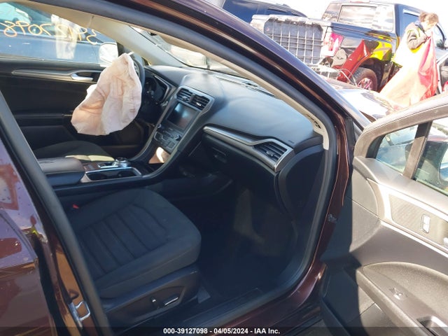 Ford FUSION SE 2019 3FA6P0HDXKR248293 Image 5