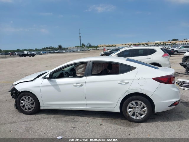 Hyundai ELANTRA SE 2020 5NPD74LF7LH599751 Image 13