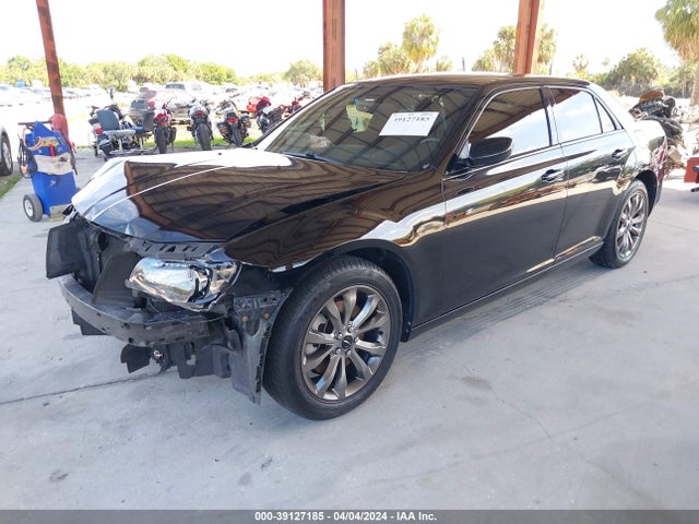 Chrysler 300 300s 2014 2C3CCAGG8EH283882 Image 2