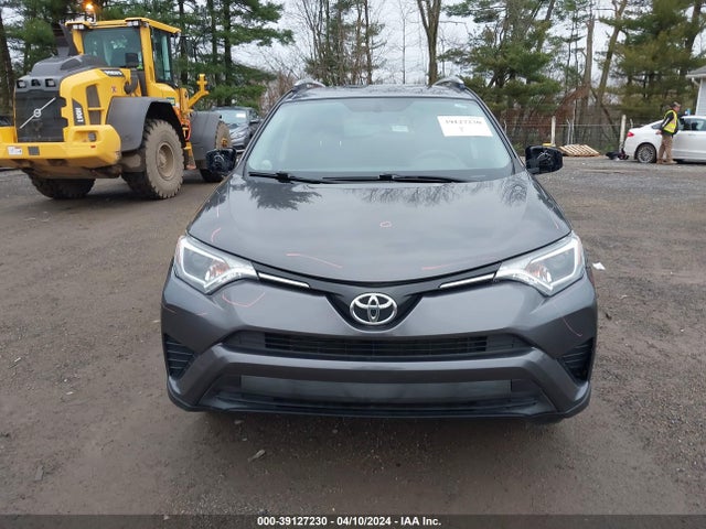 Toyota RAV4 LE 2016 JTMBFREV6GJ086774 Image 13
