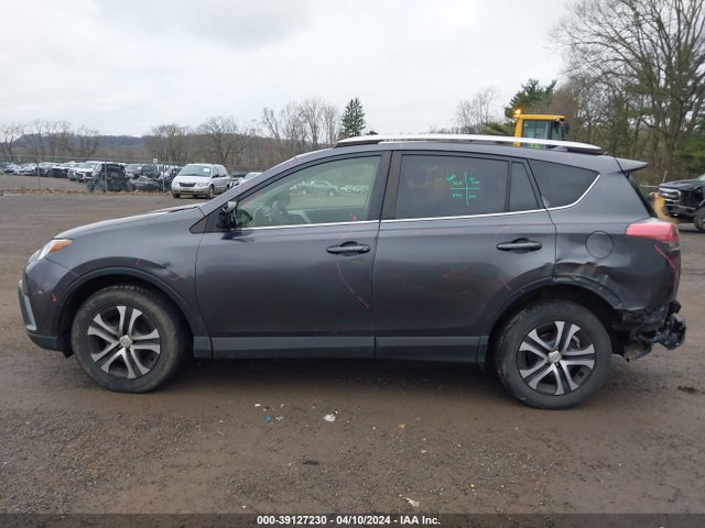 Toyota RAV4 LE 2016 JTMBFREV6GJ086774 Image 15