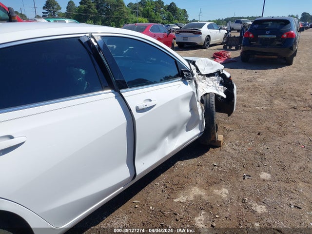 Chevrolet MALIBU LT 2018 1G1ZD5ST7JF201496 Image 18