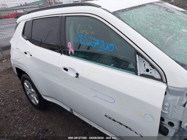 Jeep Compass Latitude 4x4 2022 3C4NJDBB0NT134672 Image 14