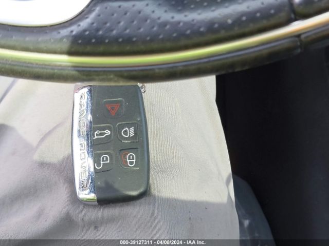 SALYC2RV2JA700501 Land Rover Range Rover Velar P380 Se R-dynamic
