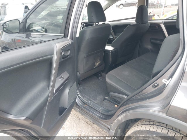 Toyota RAV4 LE 2018 JTMZFREV4JJ749717 Image 8