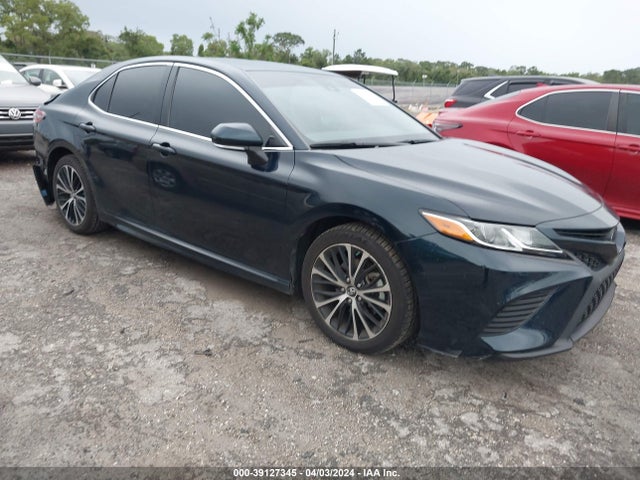 2019 4T1B11HK2KU829239 main image