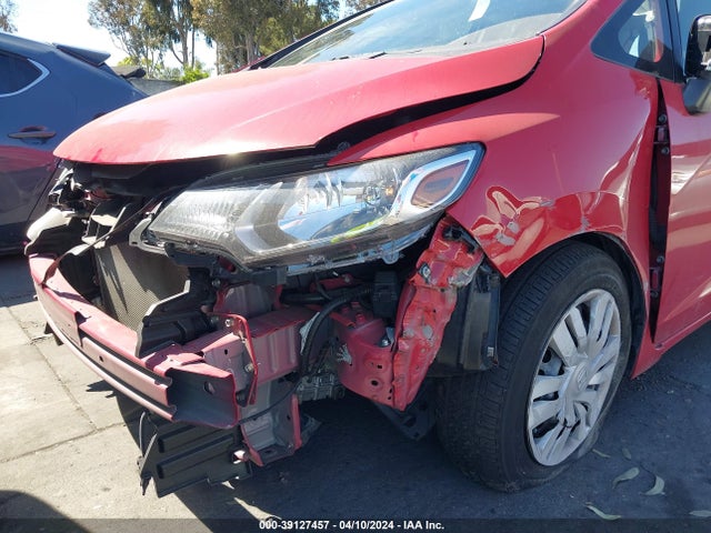 Honda FIT LX 2016 JHMGK5H5XGX013568 Image 16