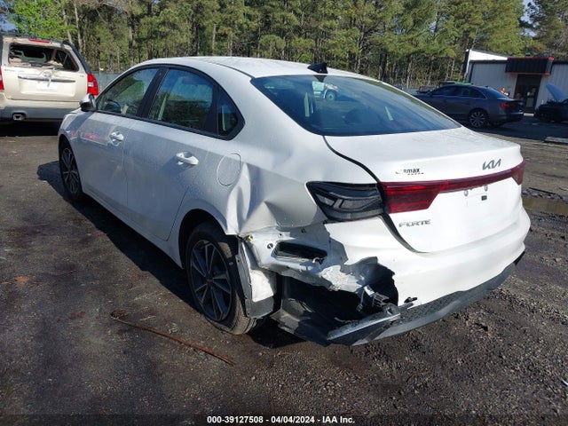 KIA Forte Lxs 2023 3KPF24AD6PE578618 Image 3