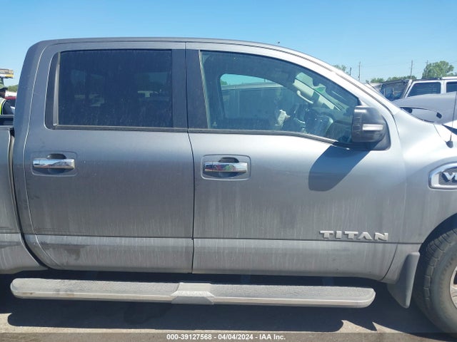 Nissan TITAN SV 2017 1N6AA1E63HN562815 Image 13