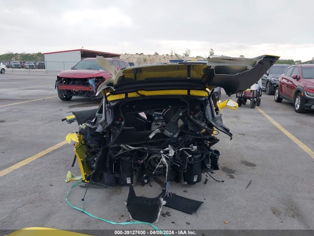 Chevrolet Corvette Stingray Z51 2018 1G1YM2D70J5106424 Image 17