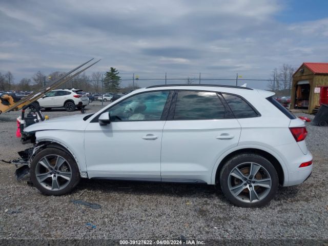 WA1BNAFY8K2112611 Audi Q5 45 Premium