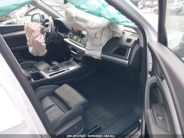 WA1BNAFY8K2112611 Audi Q5 45 Premium