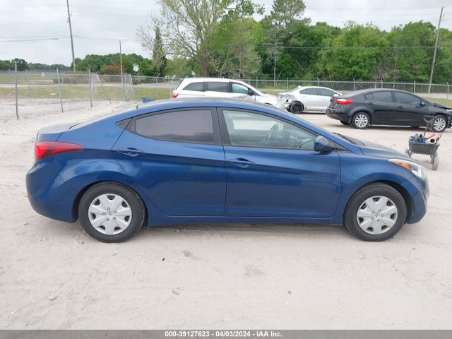 Hyundai ELANTRA SE 2016 5NPDH4AE1GH732243 Image 13