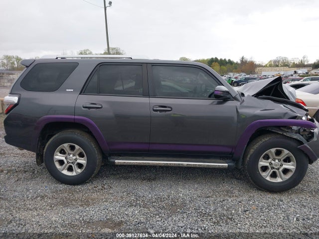 Toyota 4RUNNER SR5 2018 JTEBU5JR0J5583418 Image 13