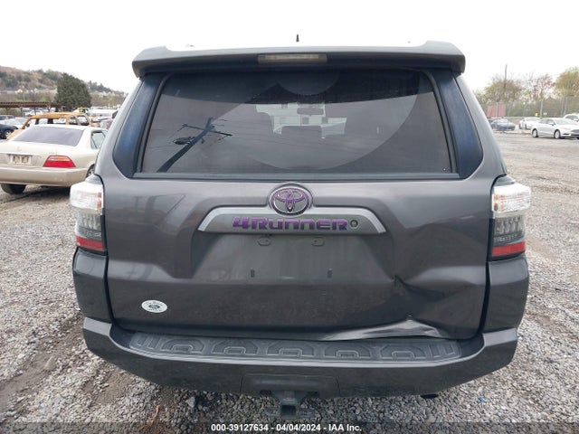 Toyota 4RUNNER SR5 2018 JTEBU5JR0J5583418 Image 16