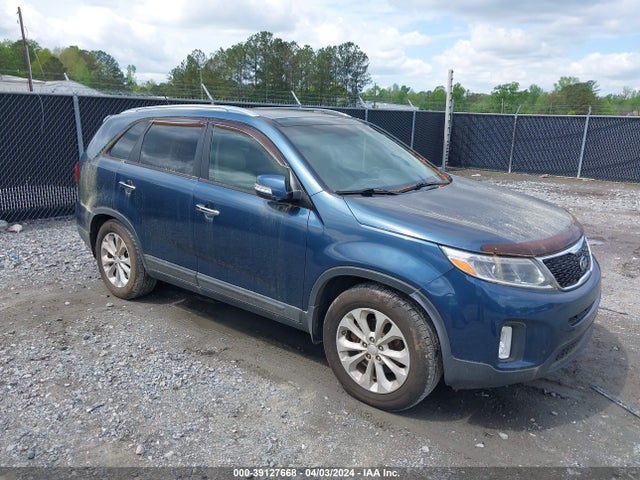 2015 5XYKU4A74FG573616 main image