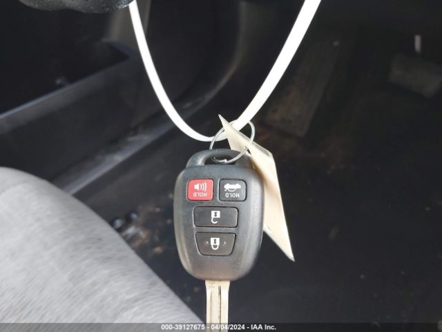 2T1BURHE6EC204543 Toyota Corolla Le Plus