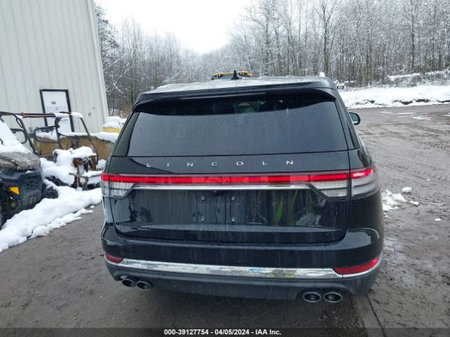 5LM5J0XC0NGL06772 Lincoln Aviator Livery