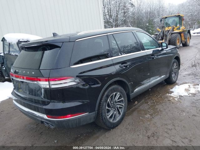 5LM5J0XC0NGL06772 Lincoln Aviator Livery